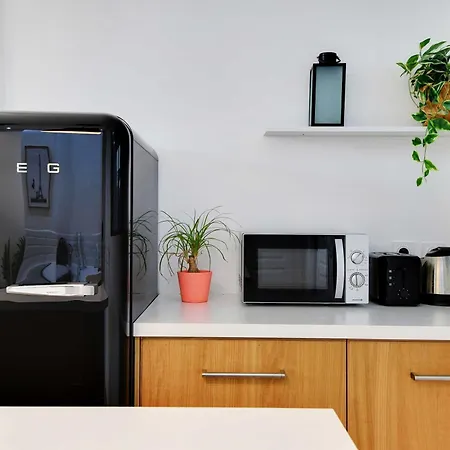 Loft Lumineux Et Design - 6 Personnes Voltaire 11e Apartment